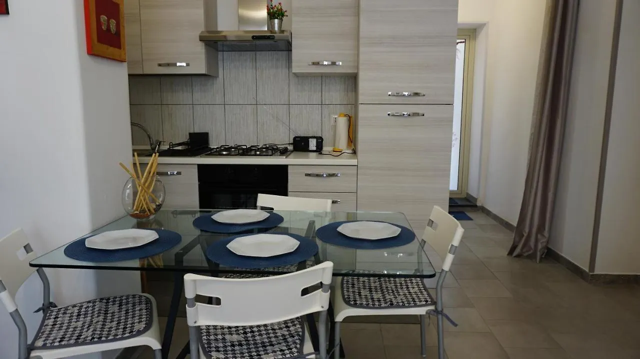 Kiskella'S House Apartment Catania